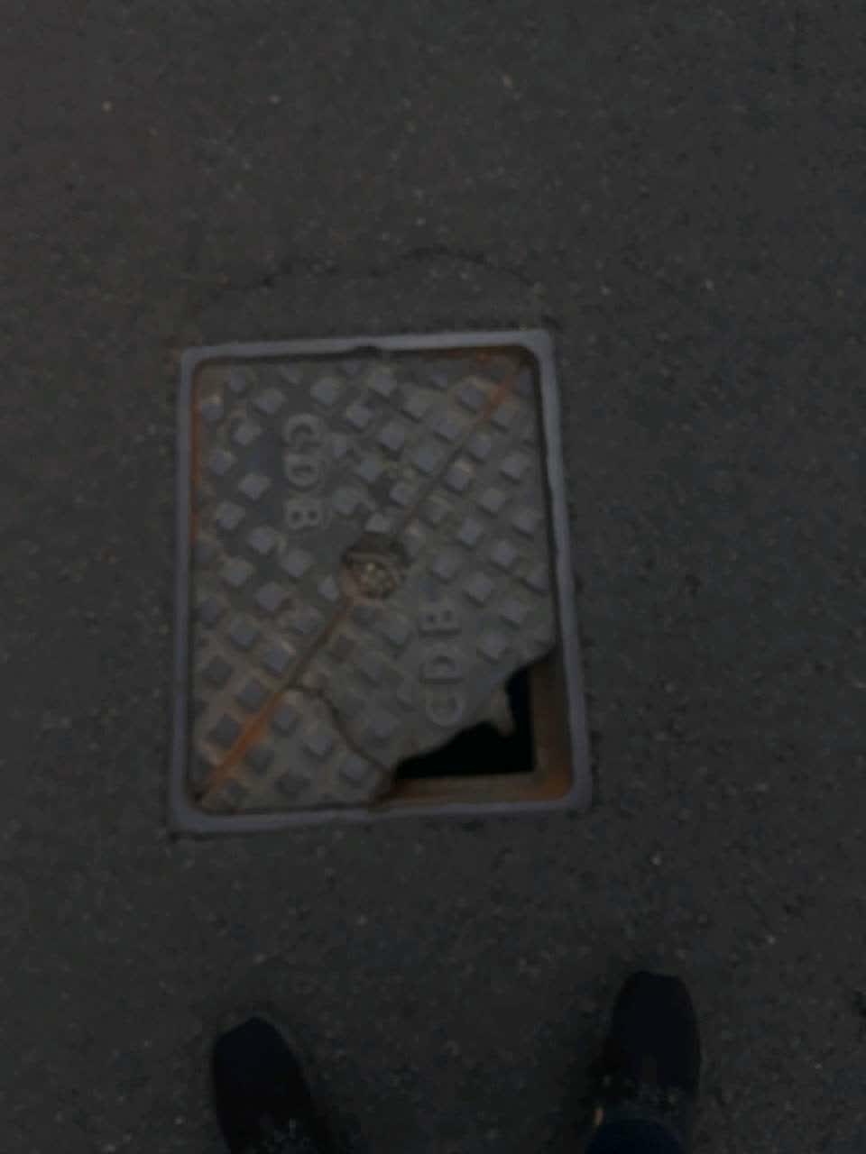 The photograph attached to this roading/streets report