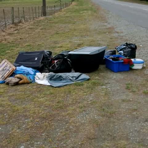 Rubbish/Recycling, a report photo