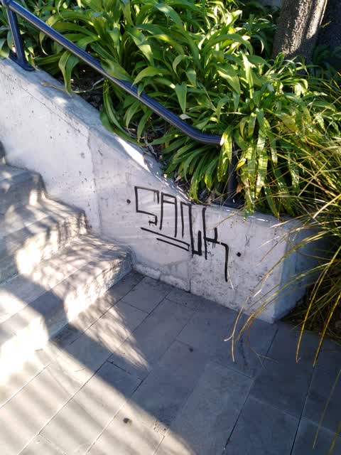 Graffiti, a report photo