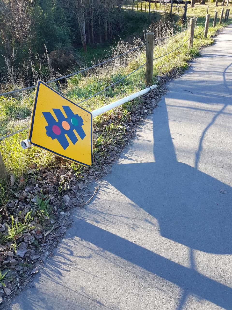 The photograph attached to this roading/streets report