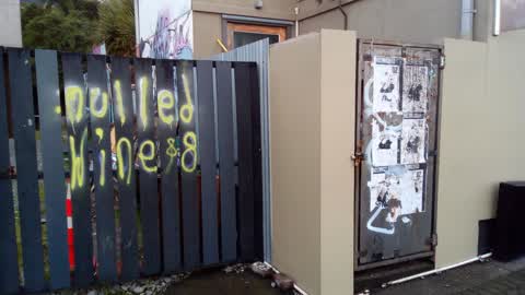 Graffiti, a report photo