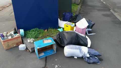 Rubbish/Recycling, a report photo
