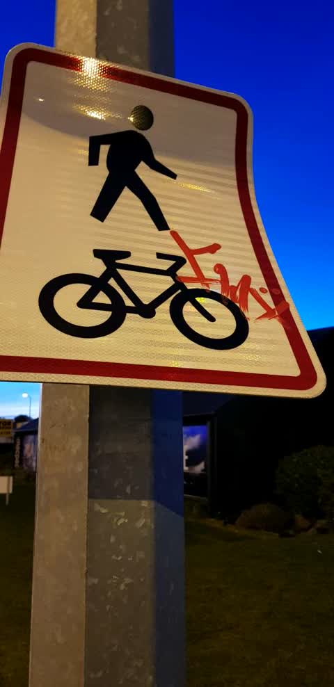 Graffiti, a report photo