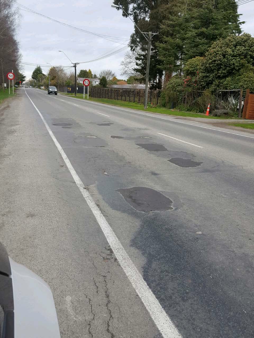 The photograph attached to this roading/streets report