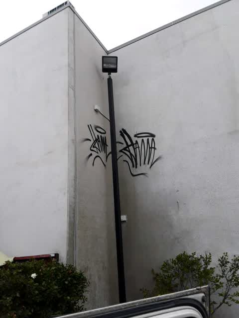 Graffiti, a report photo