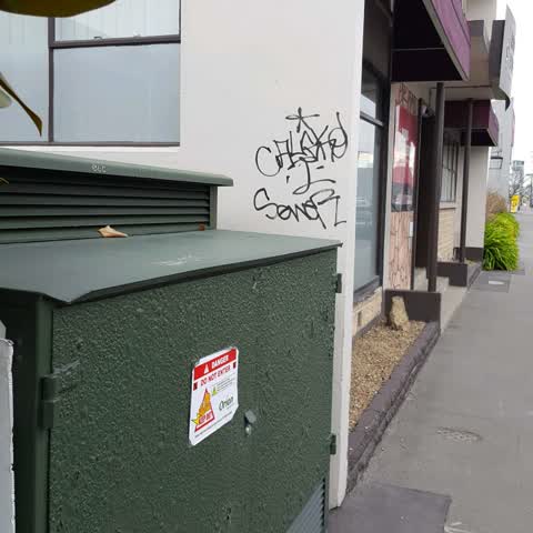 Graffiti, a report photo
