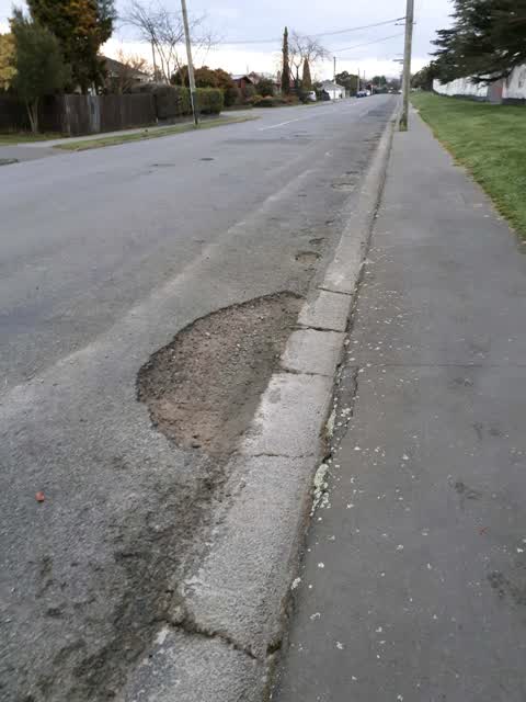 Roading/Streets, a report photo