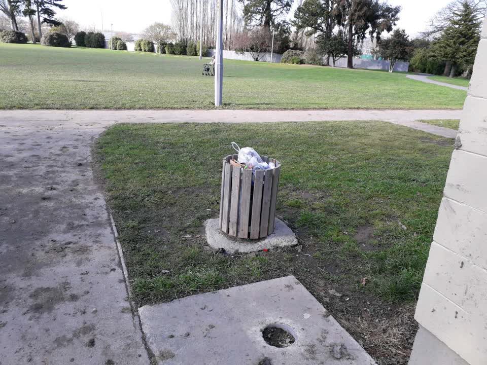 The photograph attached to this parks report