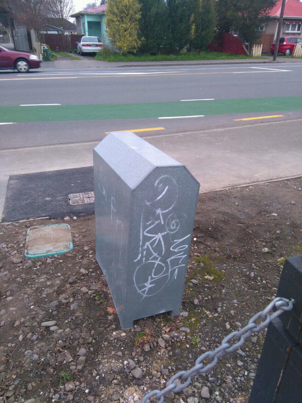The photograph attached to this graffiti report