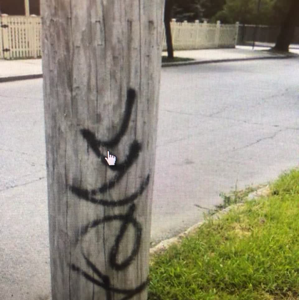 The photograph attached to this graffiti report
