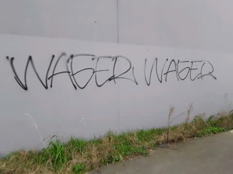 Graffiti, a report photo