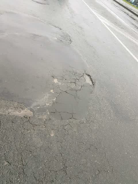 Roading/Streets, a report photo