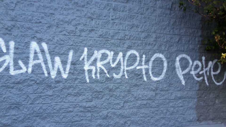 The photograph attached to this graffiti report