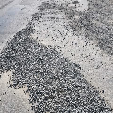 Roading/Streets, a report photo