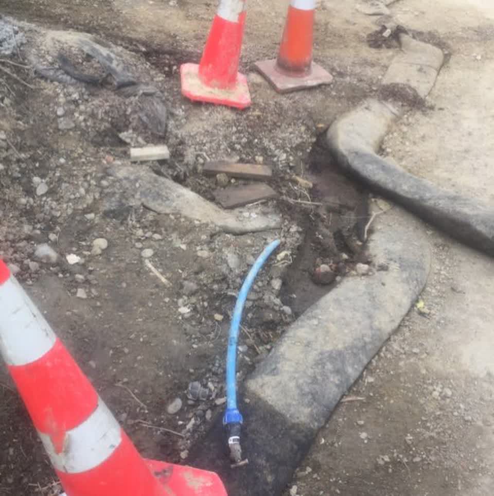 The photograph attached to this water supply report