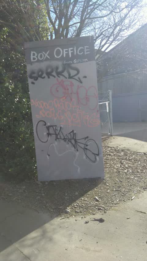 Graffiti, a report photo