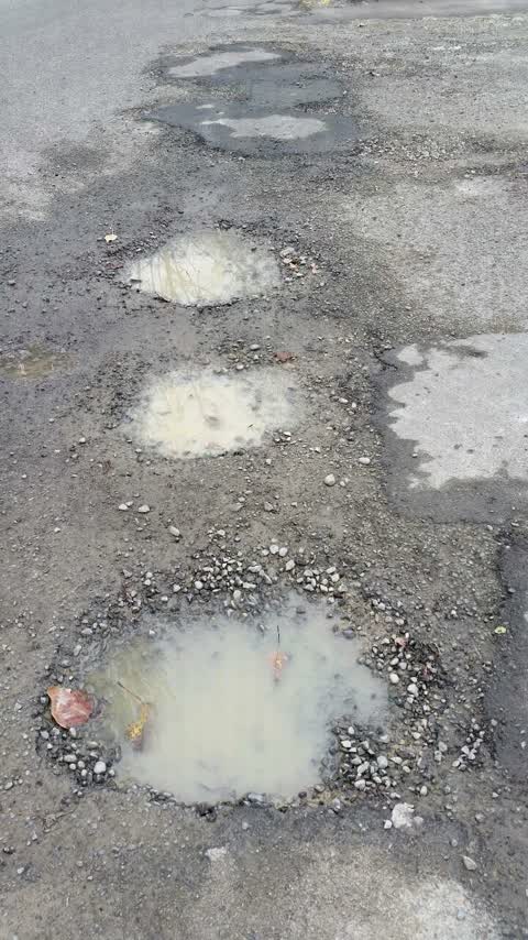 Roading/Streets, a report photo