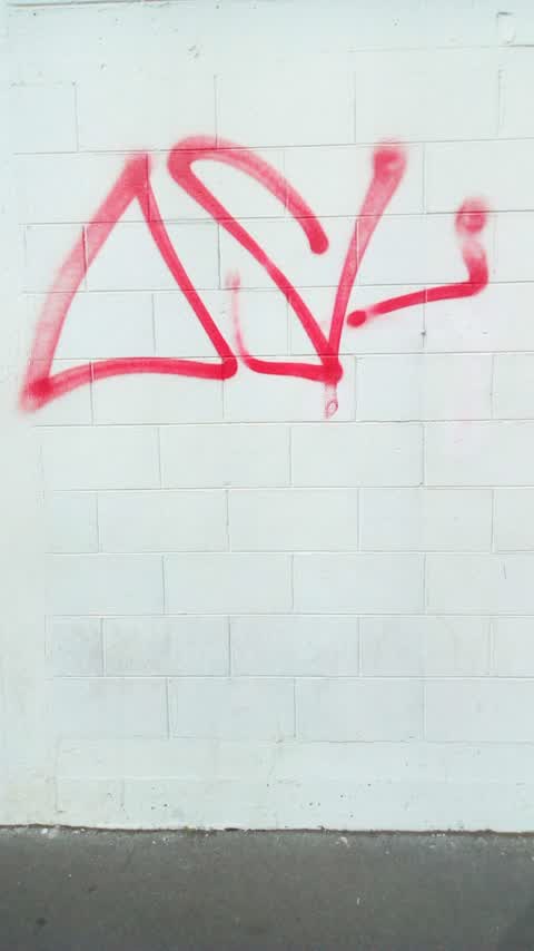 Graffiti, a report photo