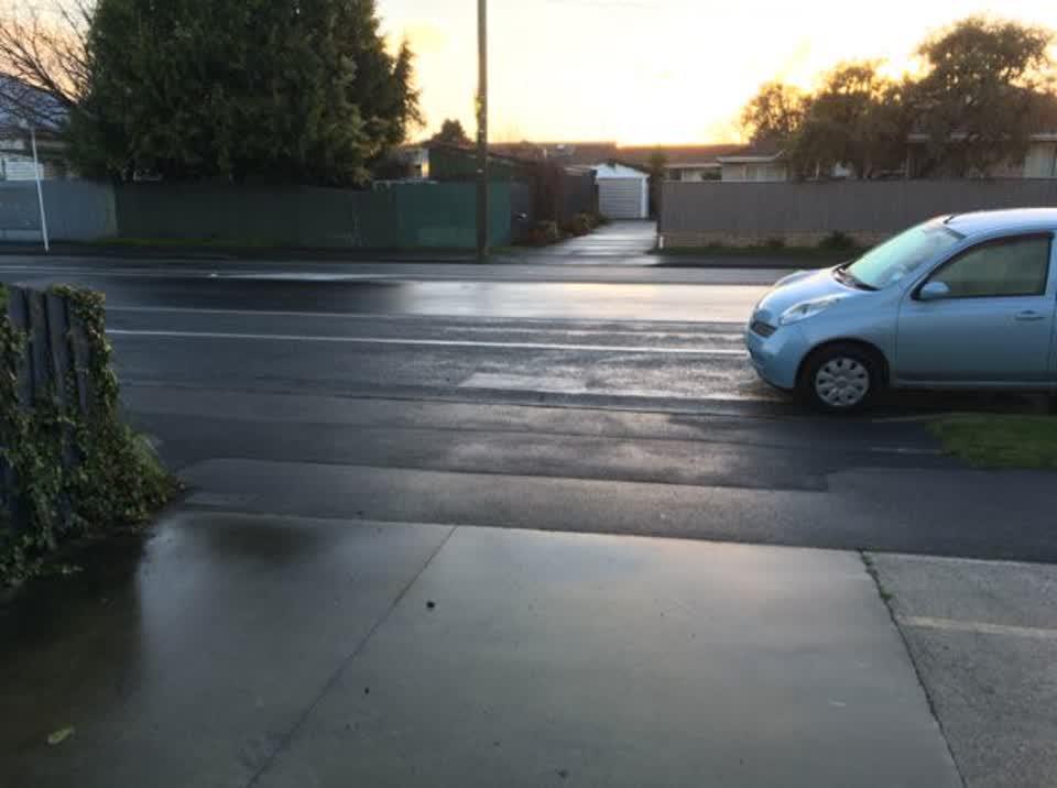 The photograph attached to this roading/streets report