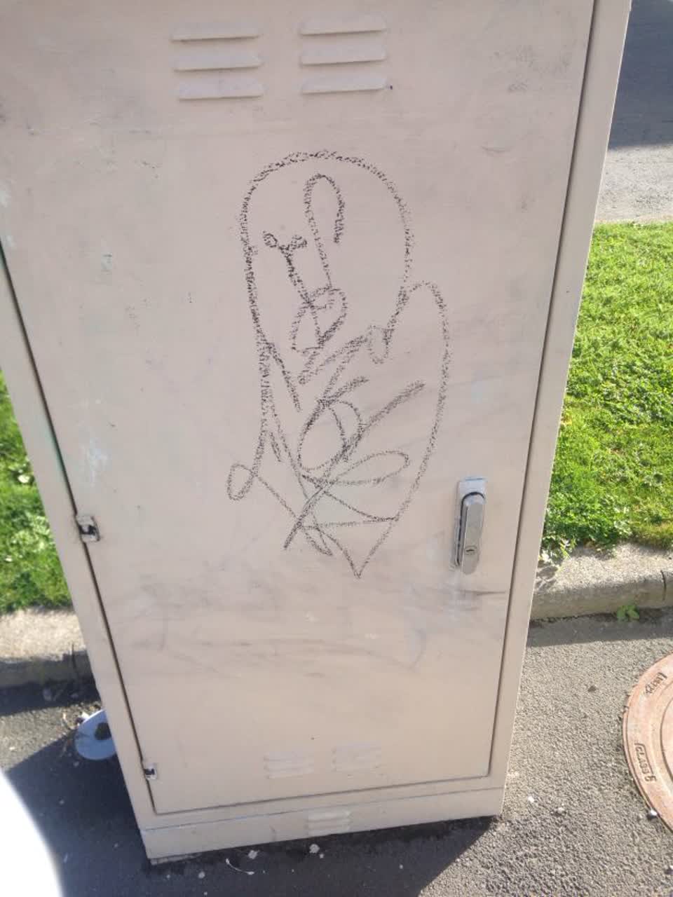 The photograph attached to this graffiti report
