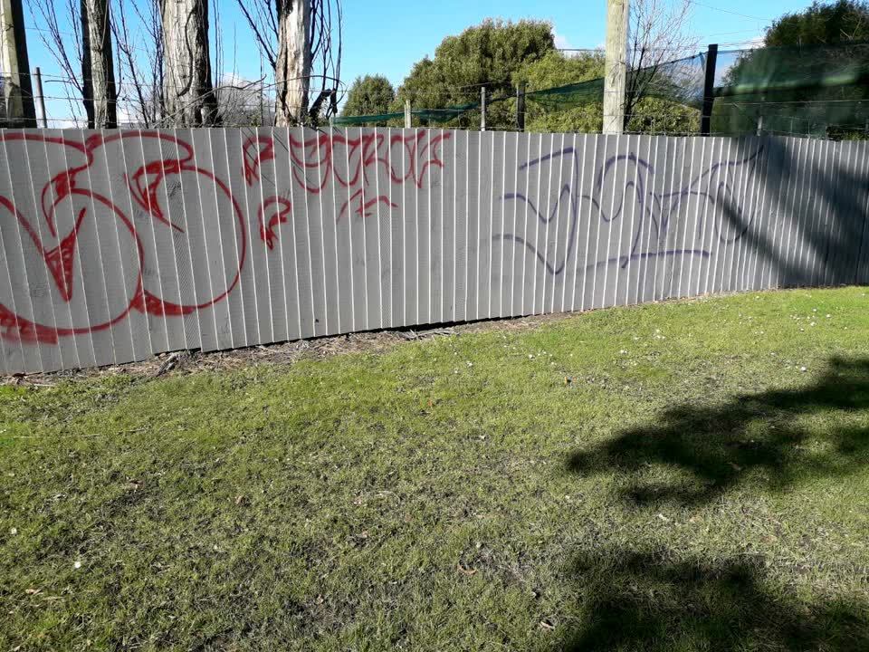The photograph attached to this graffiti report