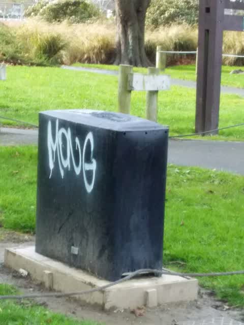 Graffiti, a report photo
