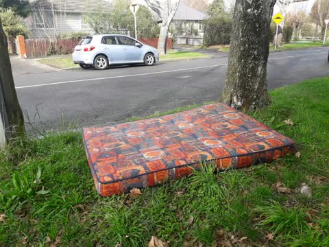 Roading/Streets, a report photo