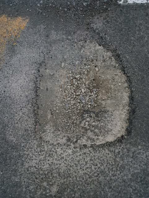 Roading/Streets, a report photo
