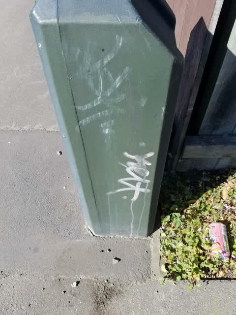 Graffiti, a report photo
