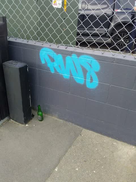 Graffiti, a report photo