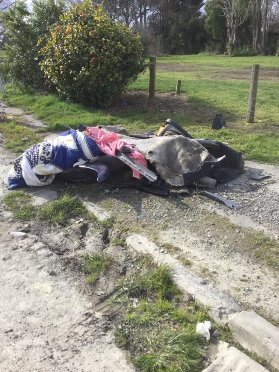 The photograph attached to this rubbish/recycling report