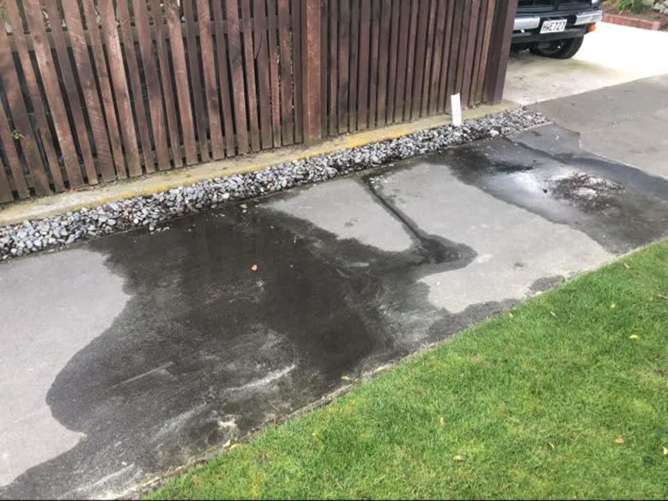 The photograph attached to this water supply report