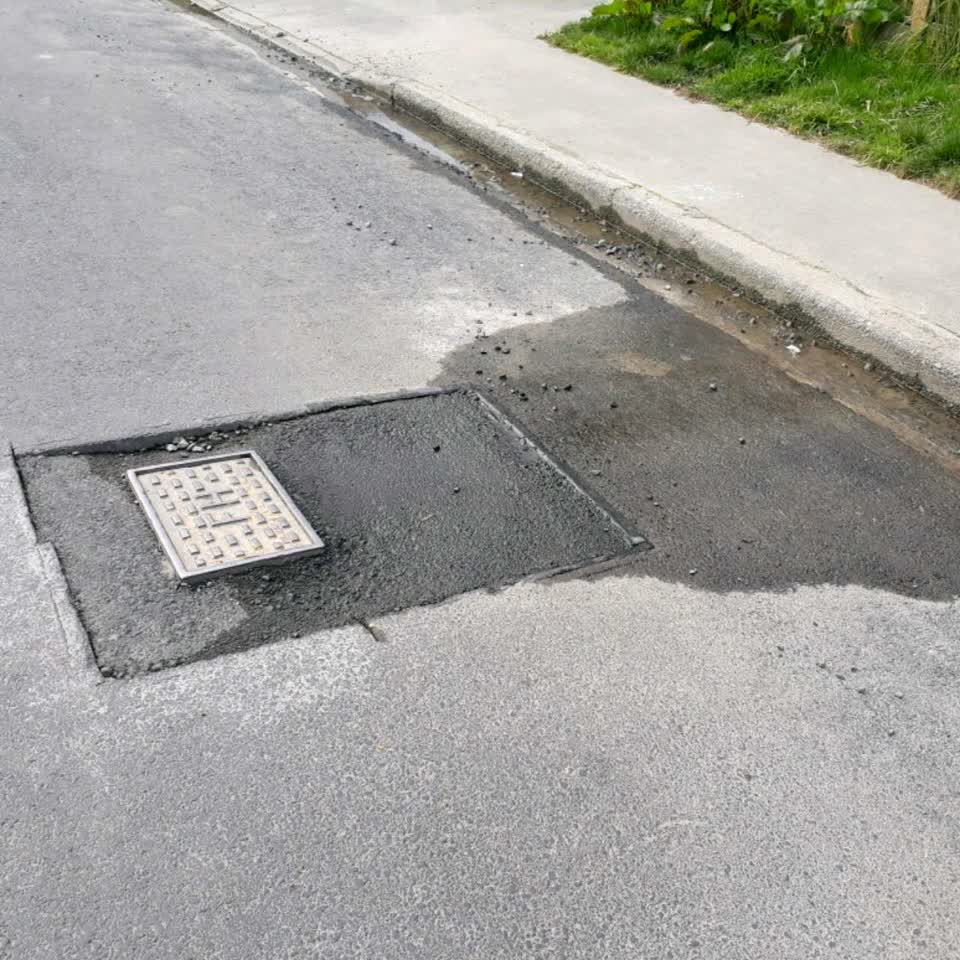 The photograph attached to this water supply report