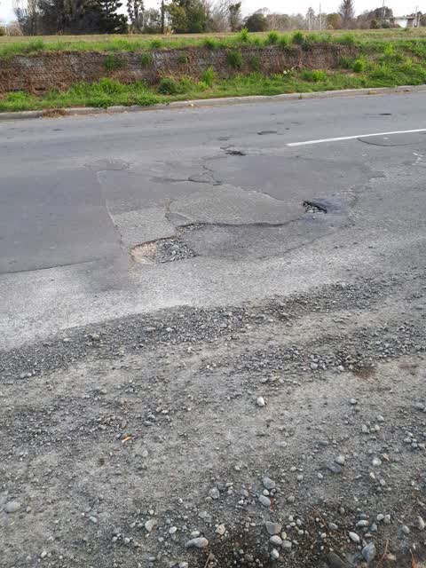Roading/Streets, a report photo