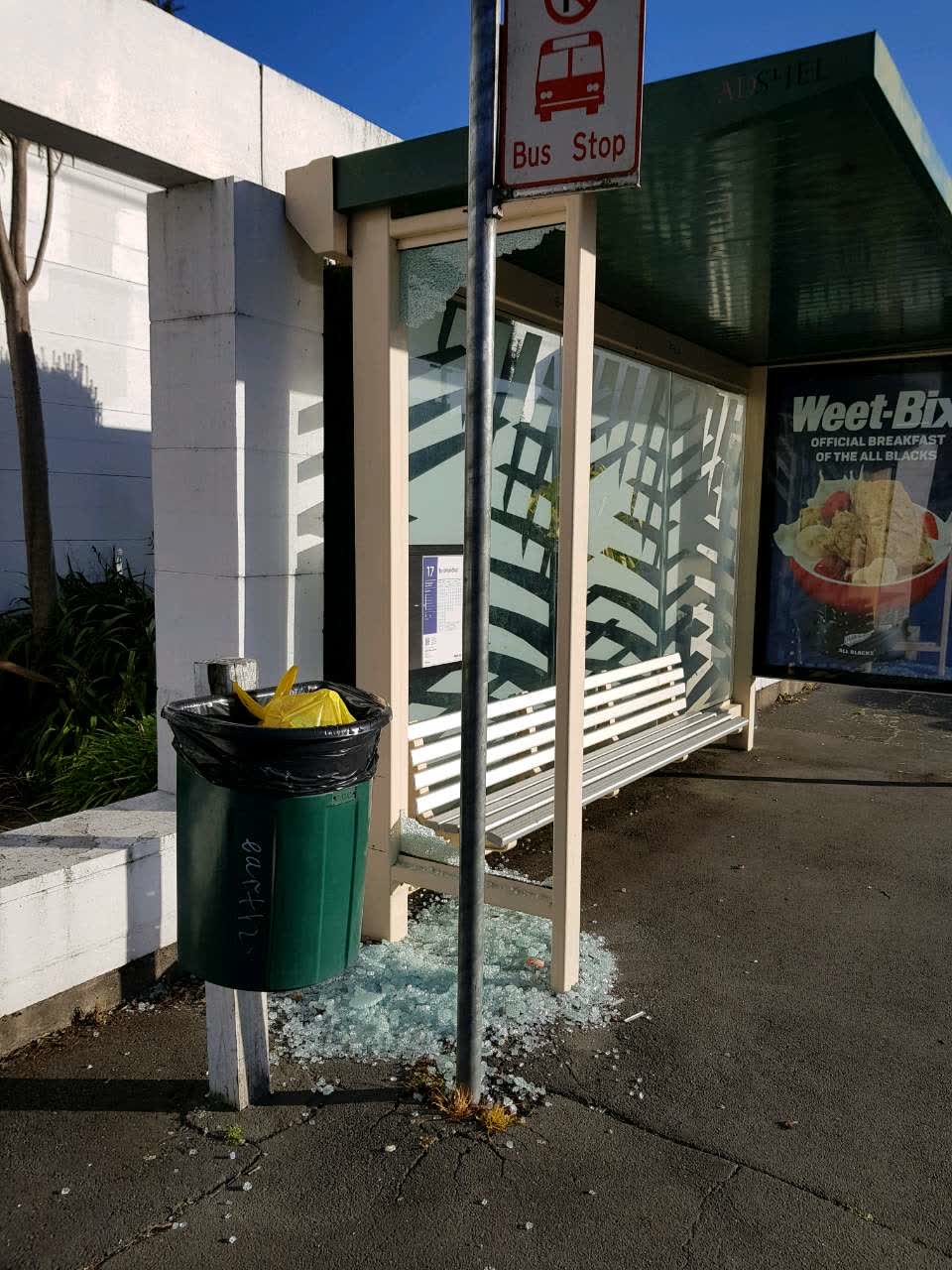 The photograph attached to this roading/streets report
