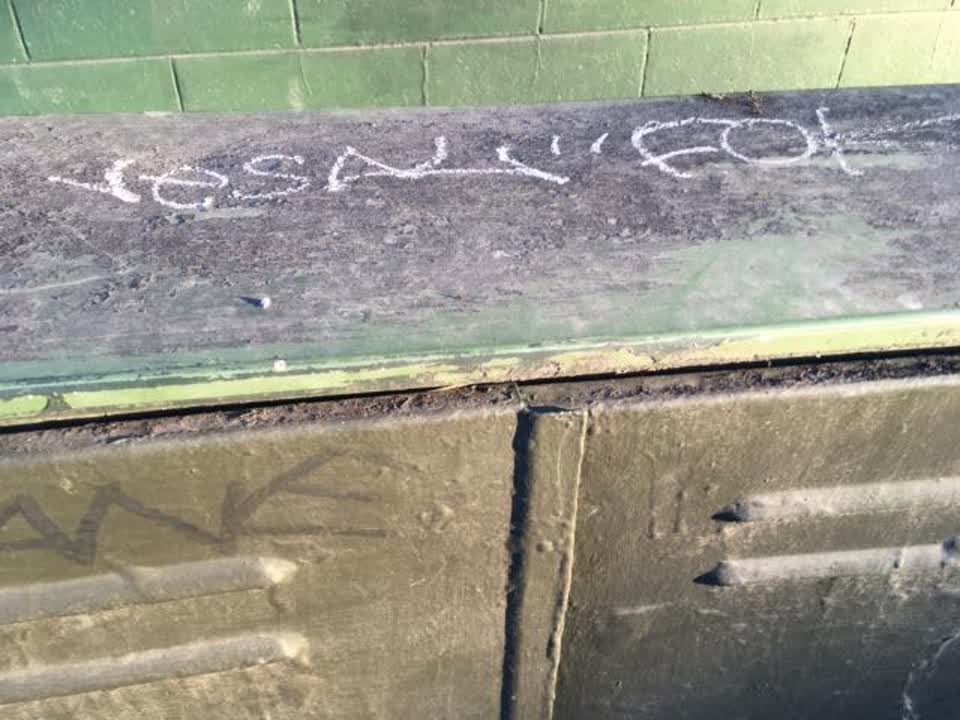The photograph attached to this graffiti report