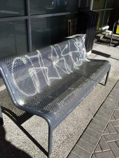 Graffiti, a report photo
