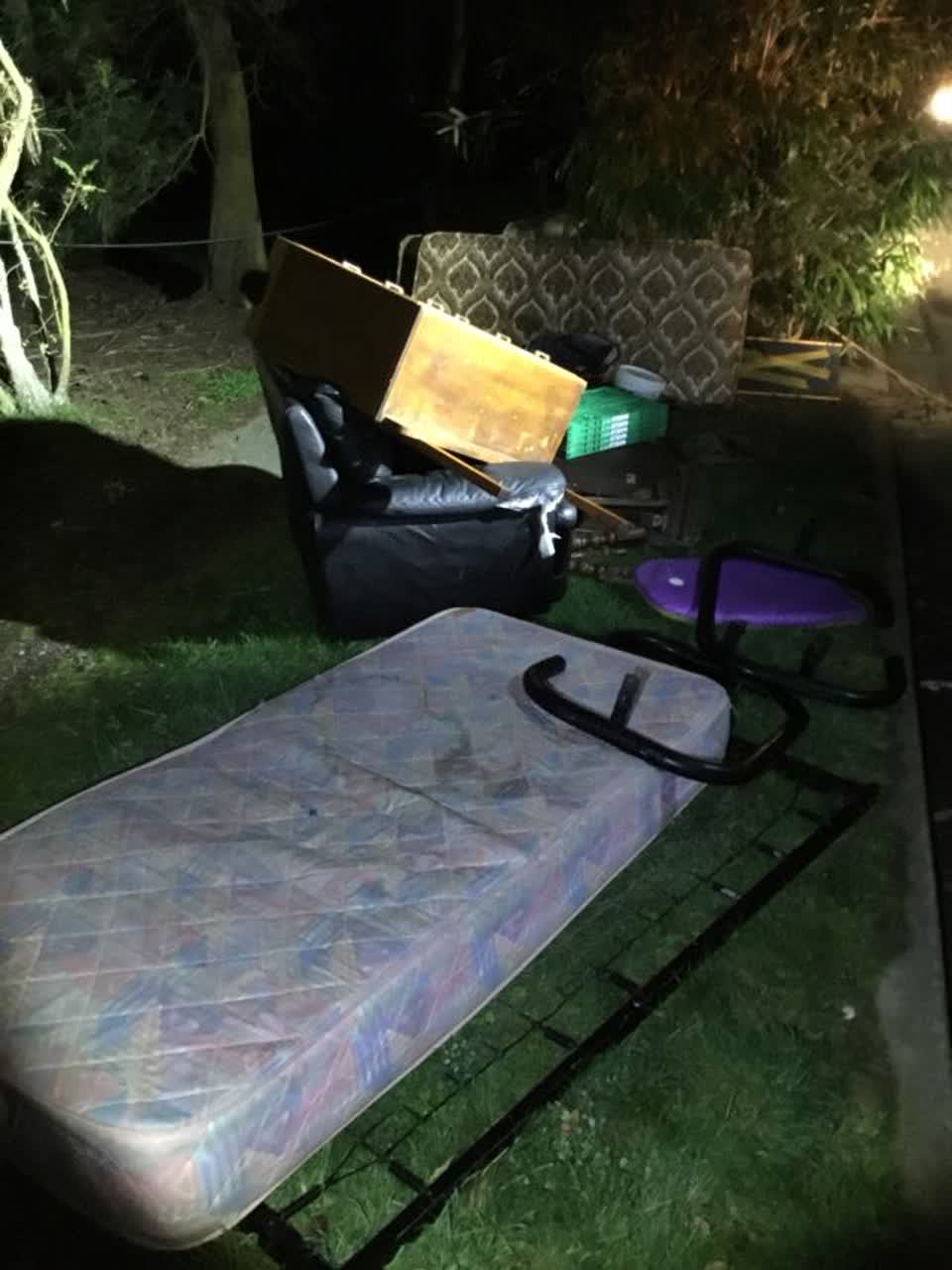 The photograph attached to this rubbish/recycling report