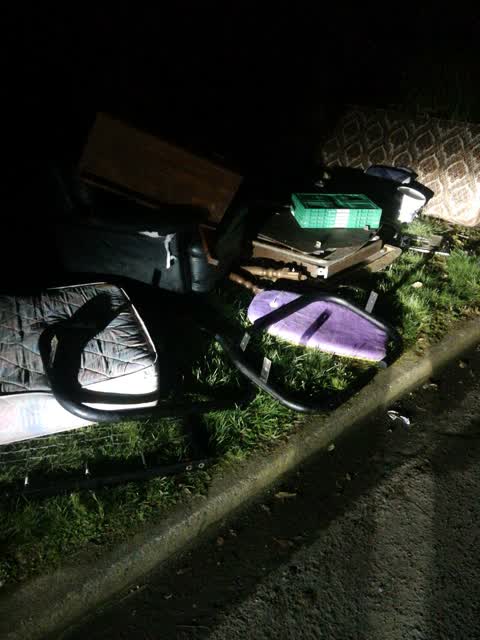 Rubbish/Recycling, a report photo