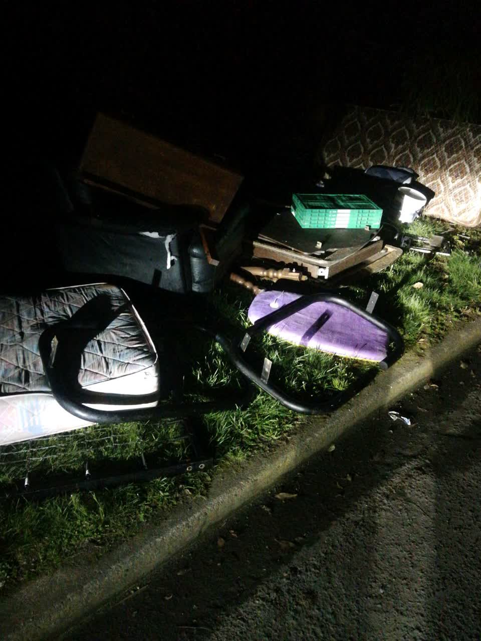 The photograph attached to this rubbish/recycling report