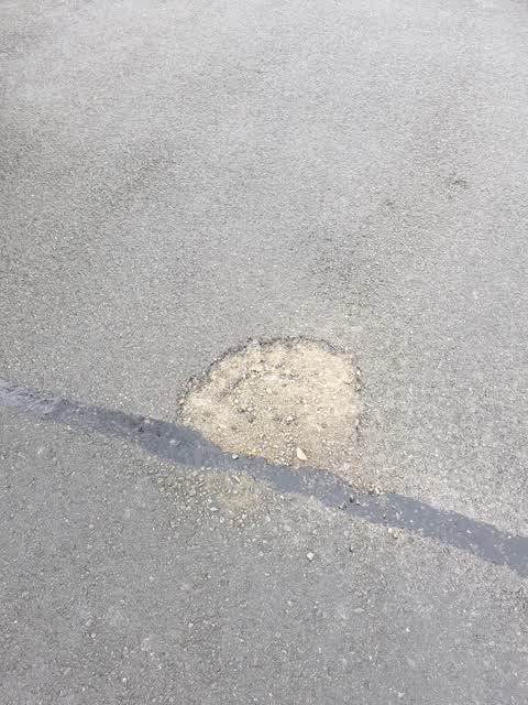 Roading/Streets, a report photo
