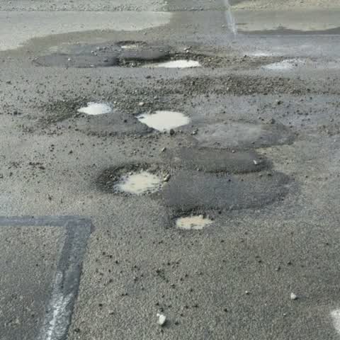 Roading/Streets, a report photo