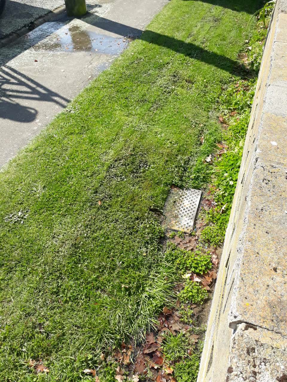 The photograph attached to this water supply report