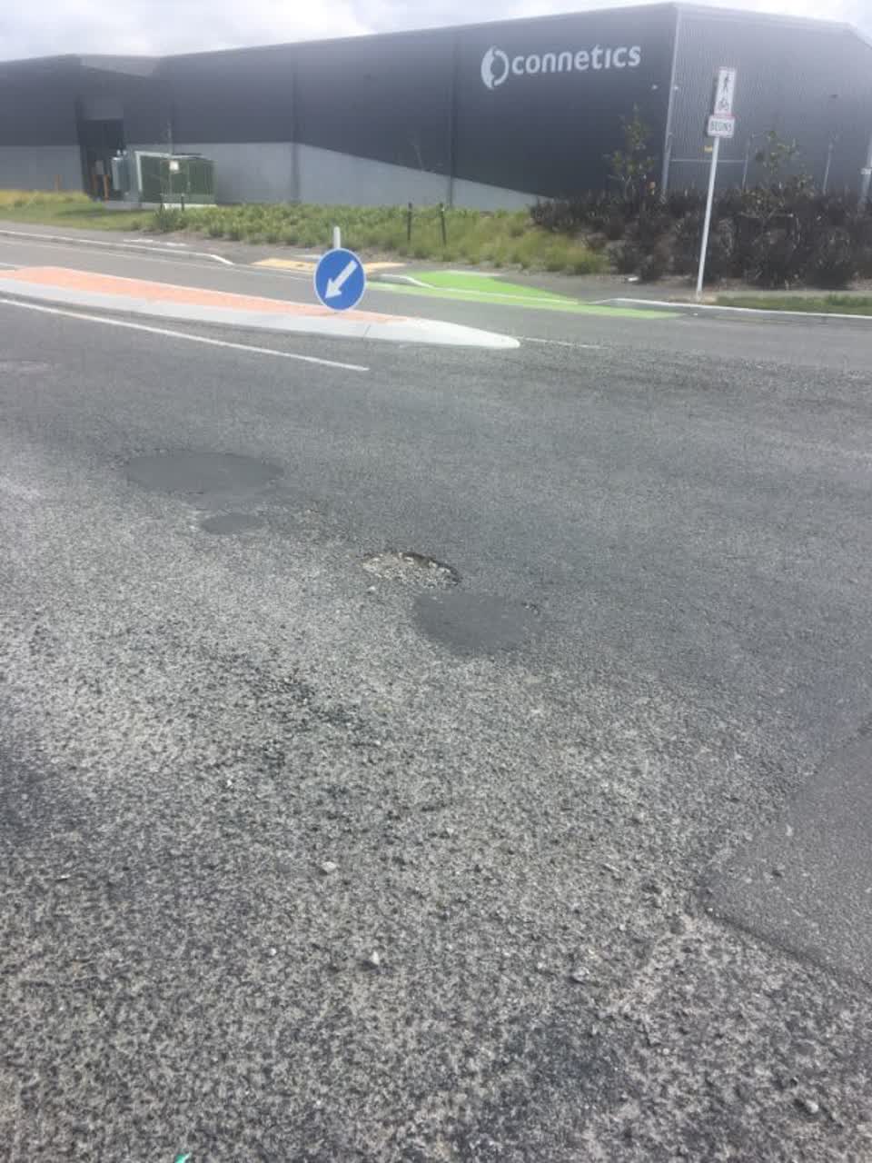 The photograph attached to this roading/streets report