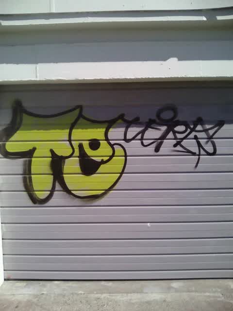 Graffiti, a report photo