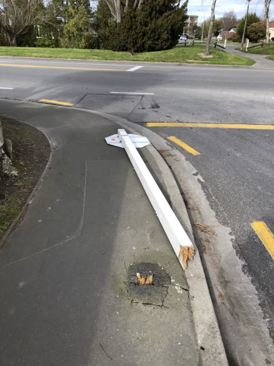 The photograph attached to this roading/streets report