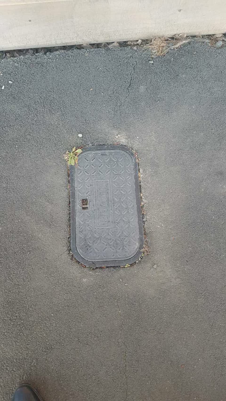 The photograph attached to this water supply report