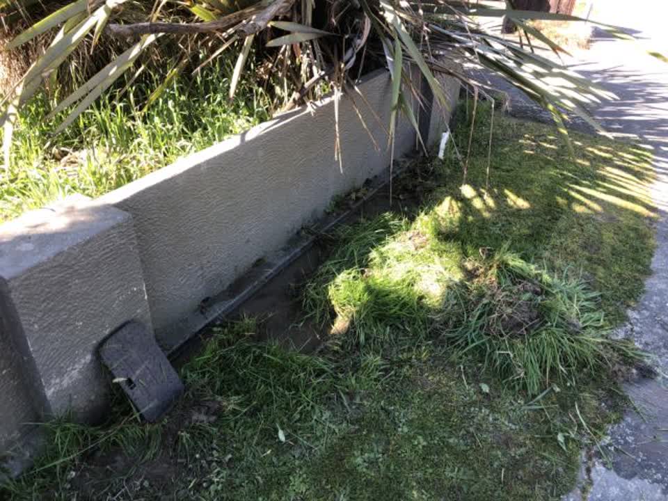 The photograph attached to this water supply report