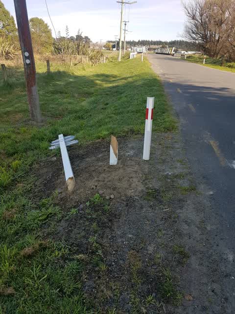 Roading/Streets, a report photo