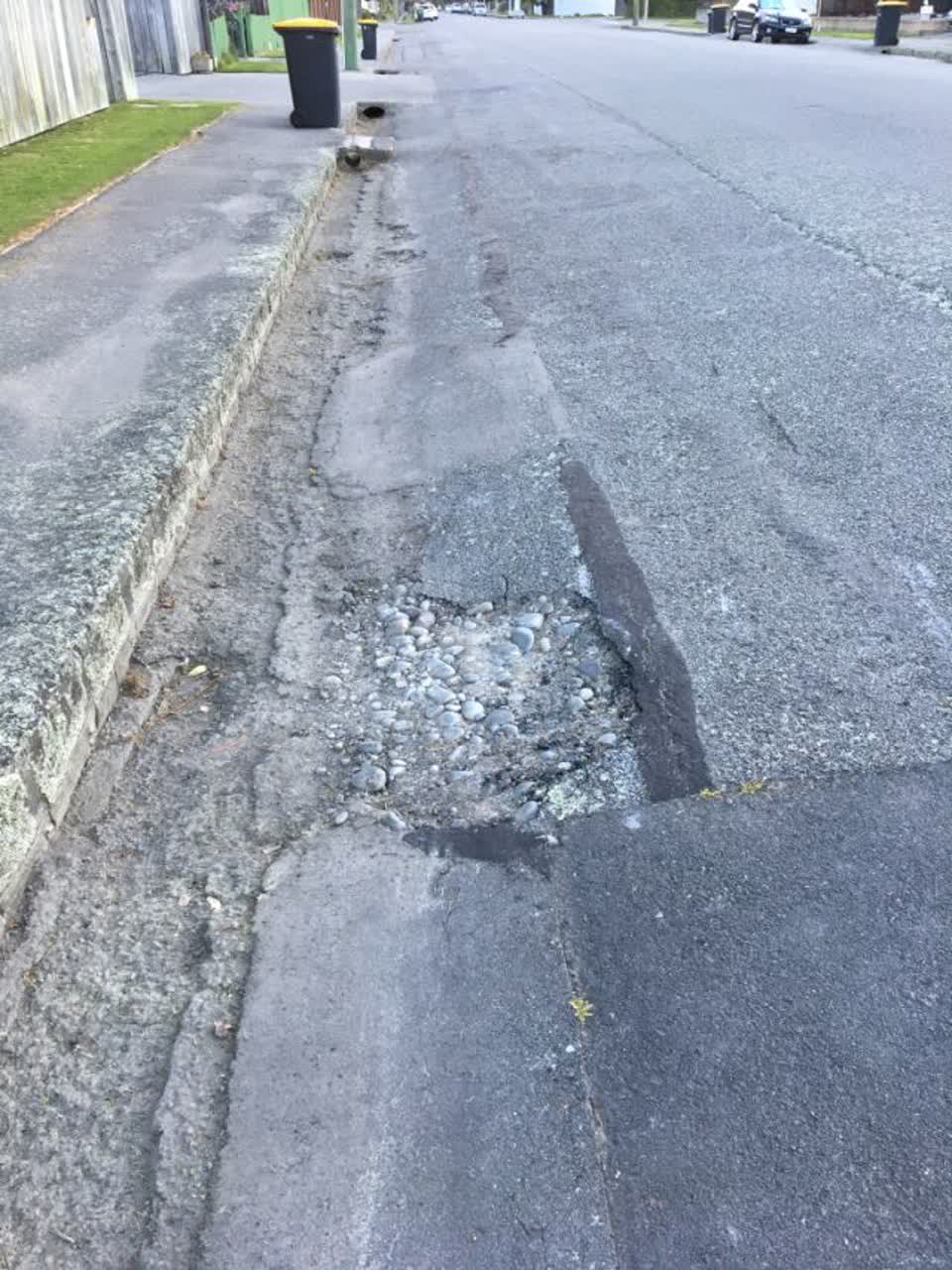 The photograph attached to this roading/streets report